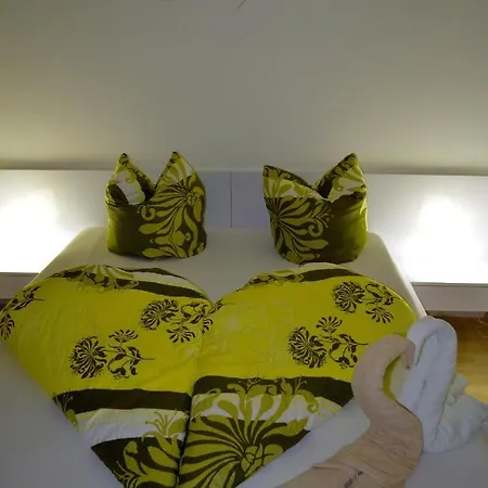 Vip Apartman Апартаменты *